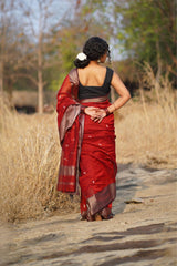 Radiant Maroon Paat Booti Maheshwari Saree with Resham Leaf Motifs