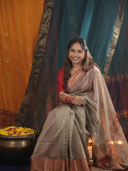 Timeless Charm Grey-Red Maheshwari Silk Saree with Heavy Border & Phool Booti