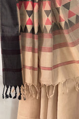 Rhythmic Elegance Beige Maheshwari Silk Saree with Damru Pallu