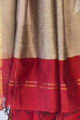 Exquisite Red Kosa Pallu Piping Saree