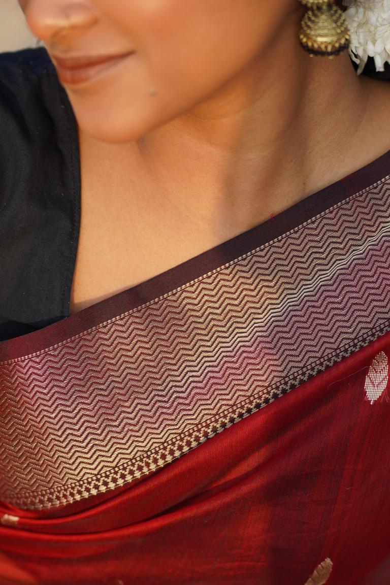 Radiant Maroon Paat Booti Maheshwari Saree with Resham Leaf Motifs