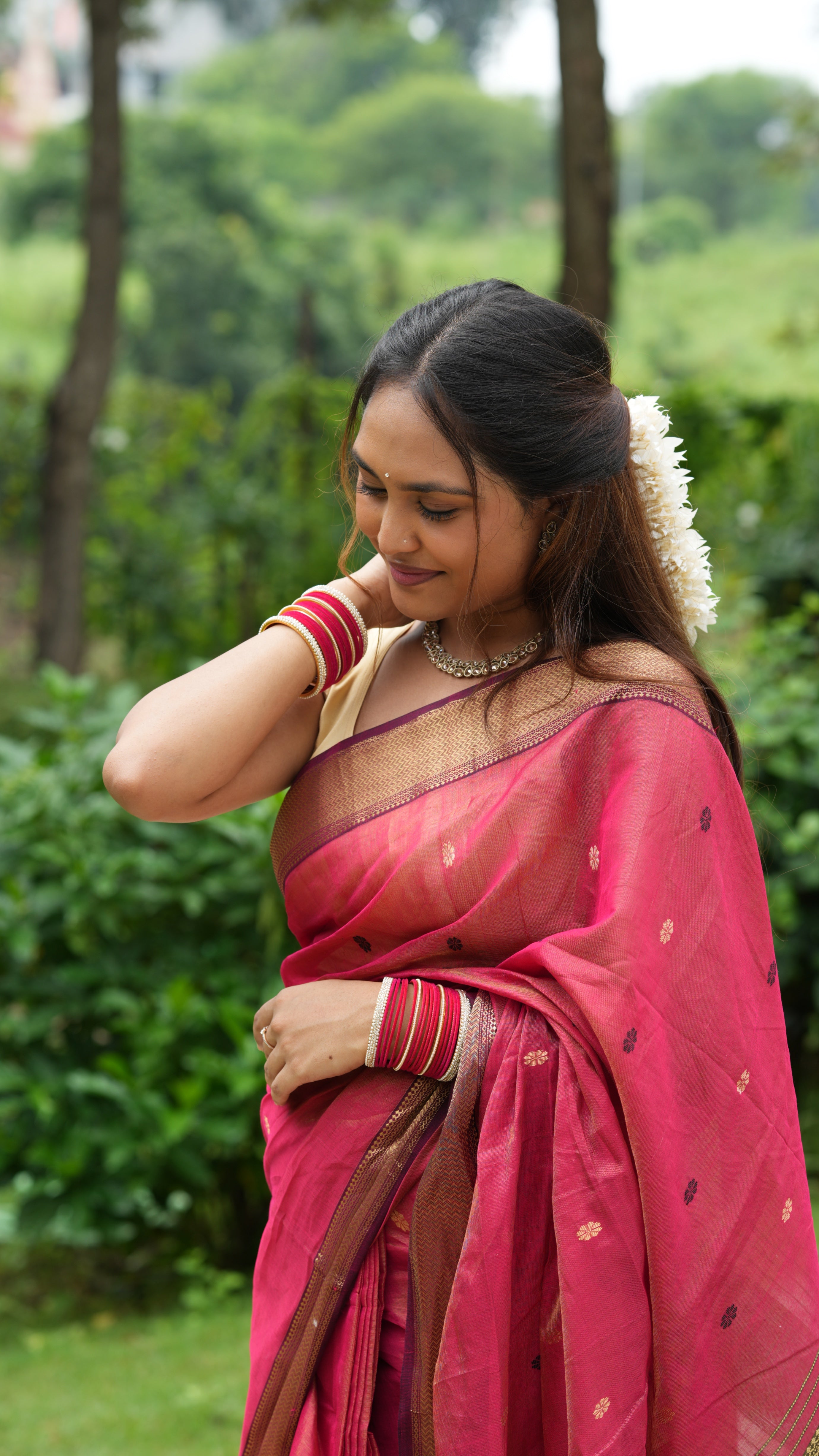 Celestial Charm Red Maheshwari Silk Saree with Tissue Heavy Pallu